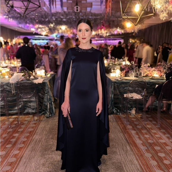 Rickie Freeman For Teri Jon Beaded Cape-Sleeve Satin Gown in Navy - Size 2 - Picture 12 of 14